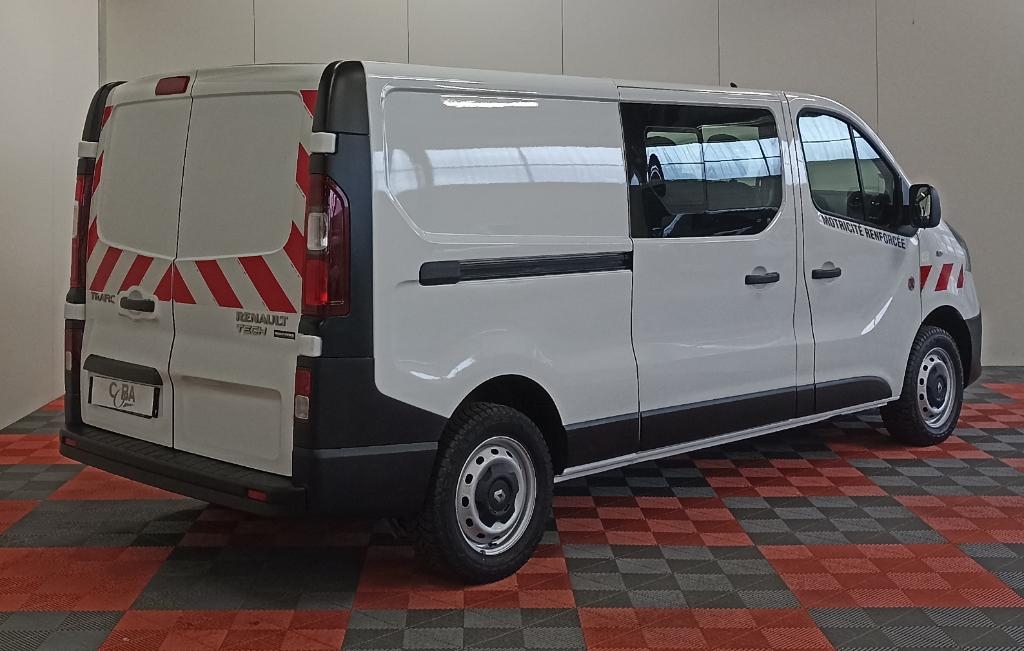 RENAULT RENAULT TRAFIC CABINE APPROFONDIE L2H1 1.2T DCI 120 CONFORT 6 places Motricité renforcée